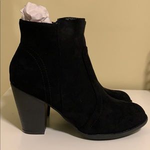 Fashion Nova Booties- never worn